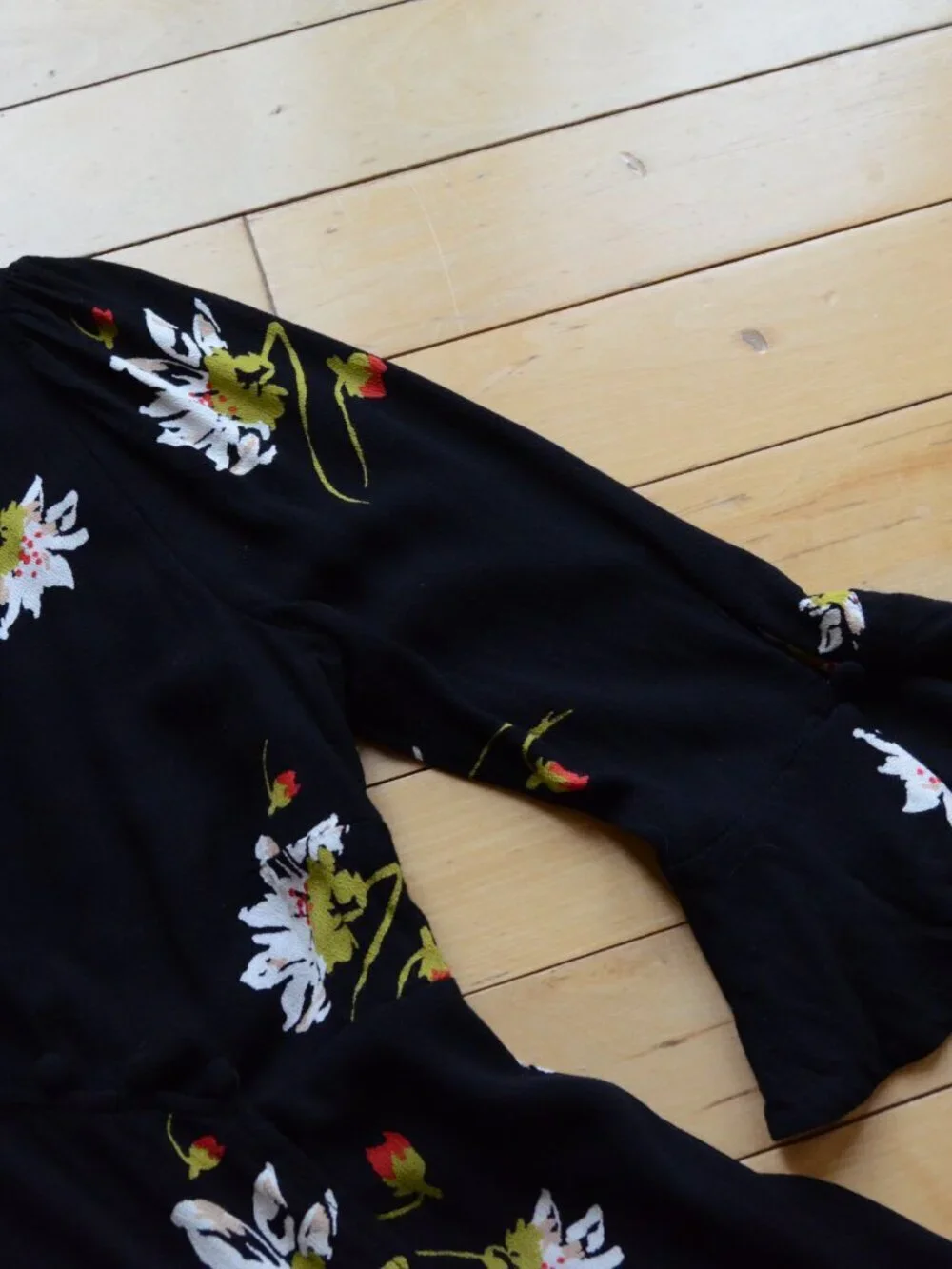 Free People Womens Time On My Side Floral Print Bell Sleeves Wrap Dress Black XS